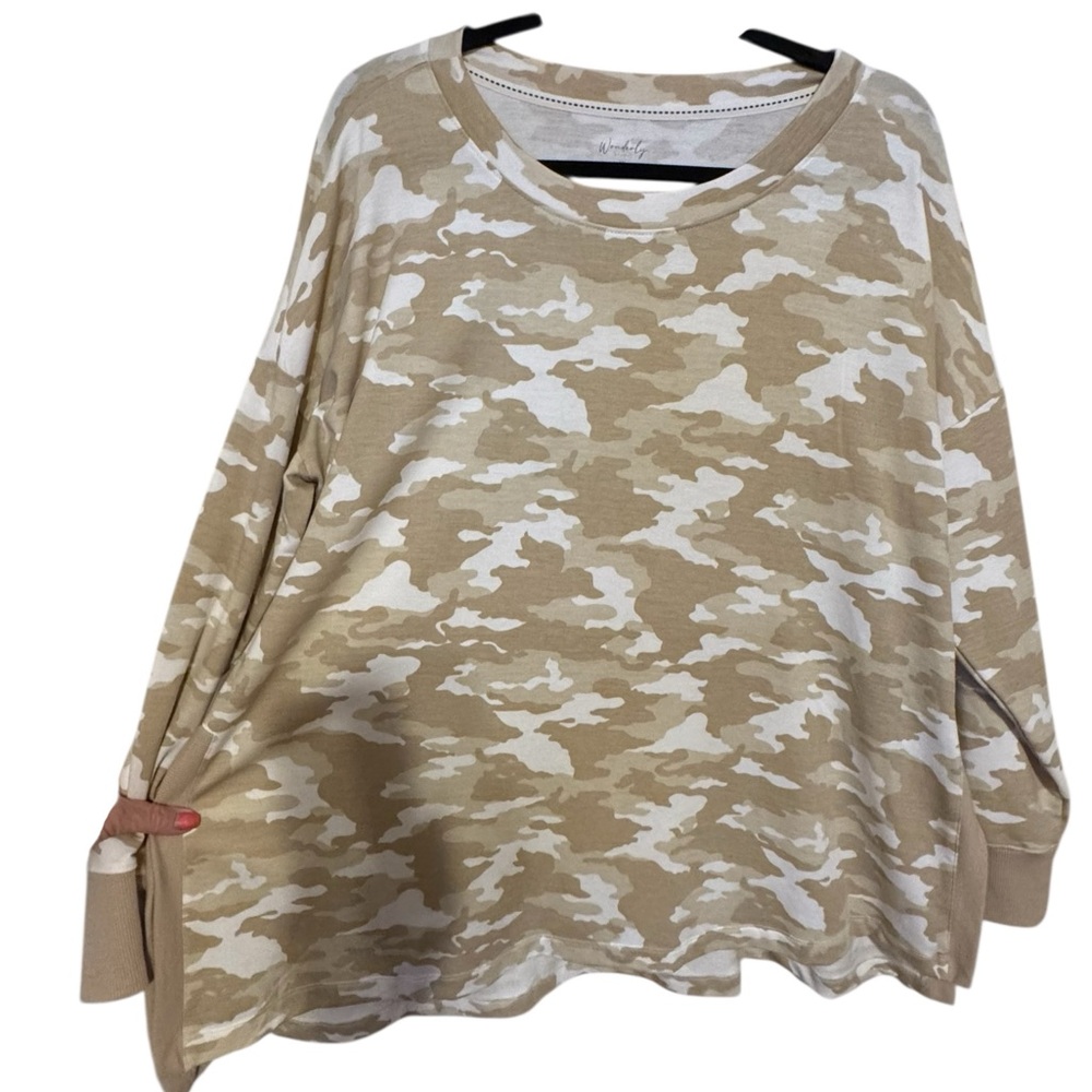 NWOT   NEUTRAL CAMO PRINT TOP  PLUS SIZE: 2X   #X - Picture 6 of 9